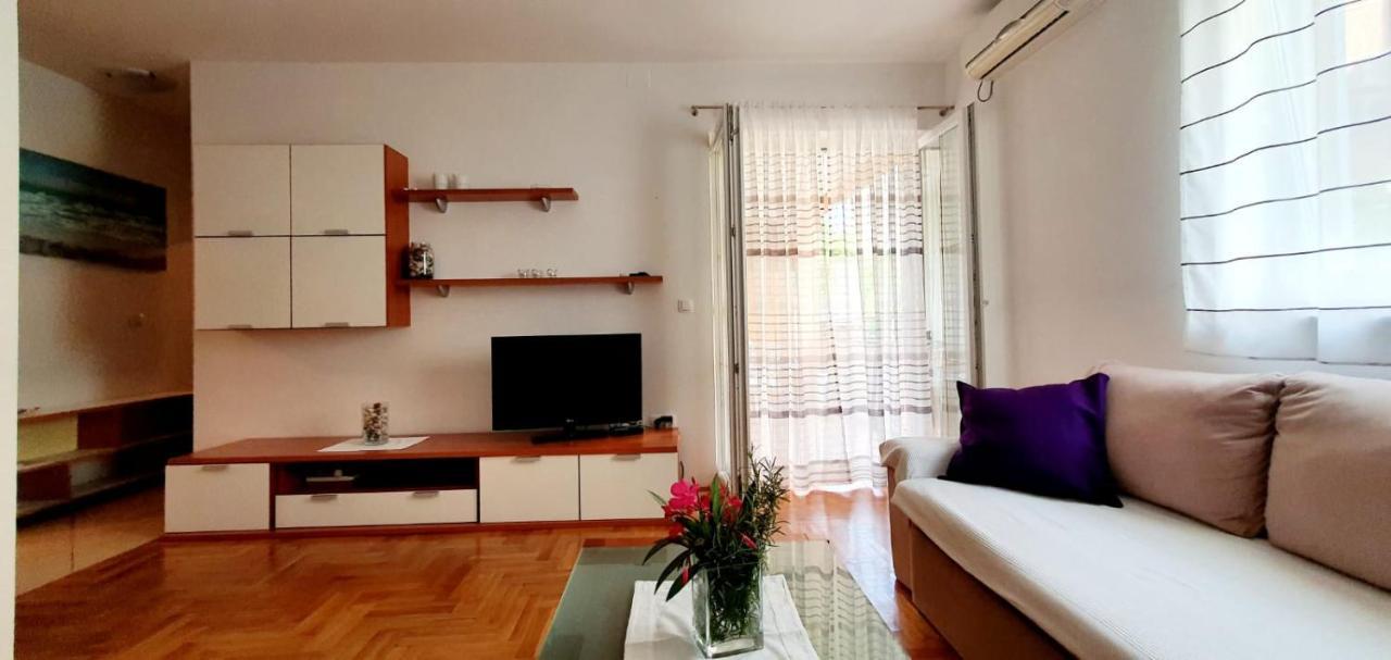 Apartment Conty On The Ground Floor Malinska Luaran gambar